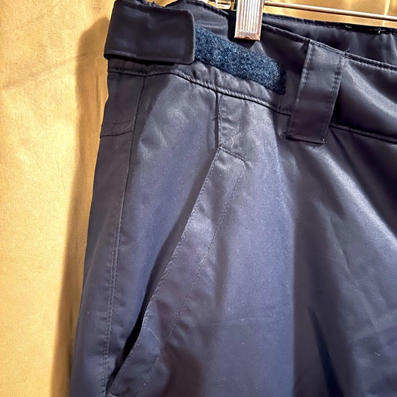 Navy Blue Oakley “Thinsulate” insulated Ski/Snowboard Pants, Size Large - Picture 5 of 14